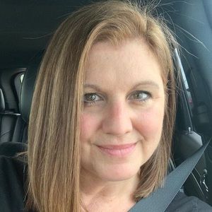 Meet your Posher, Dawne